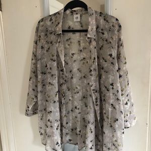 Cabi Matinee Floral top